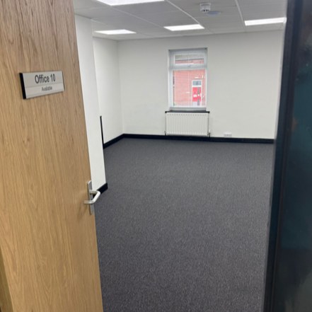 Red Lion Buildings 
1 Liverpool Road North