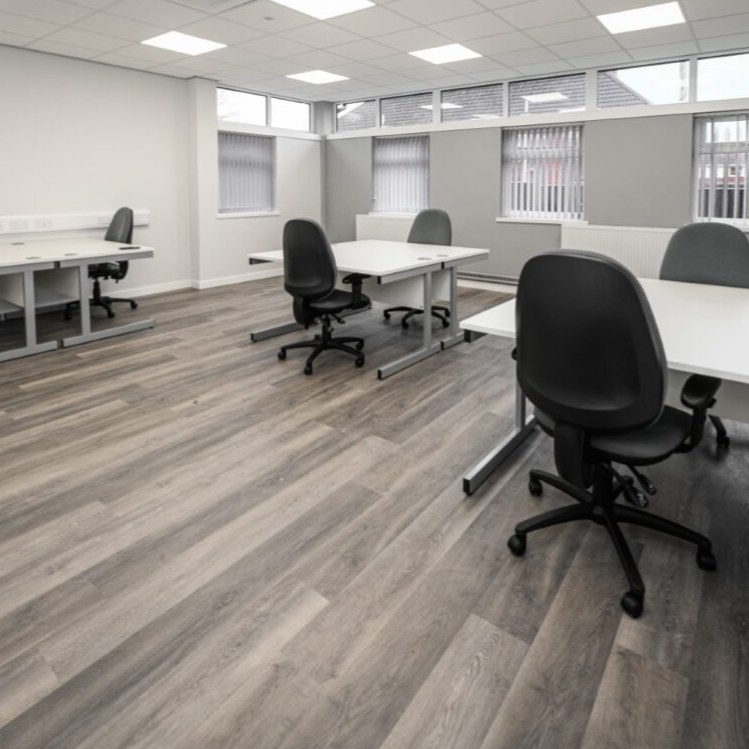 Business Centre
117 Queen Street