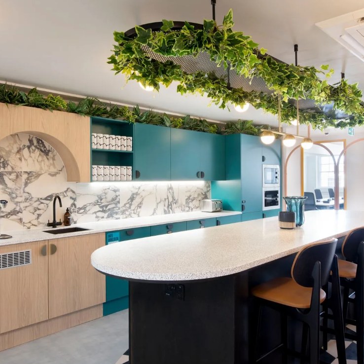 Kings Court, 
Parsonage Lane