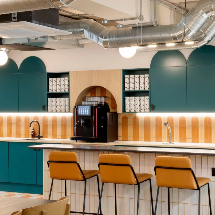 Kings Court, 
Parsonage Lane