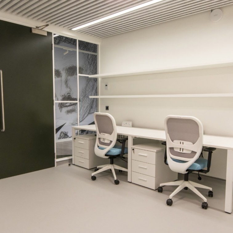 QMB Innovation Centre, 
5 Walden Street