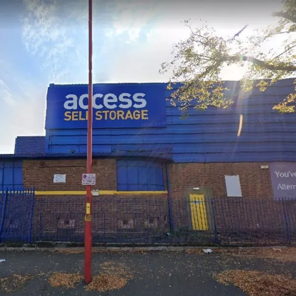 Kingsbury Trading Estate
627 Kingsbury Road