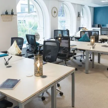 Birchin Court,
20 Birchin Lane,
Bank