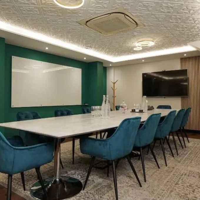 57 Southwark Street,
London Bridge