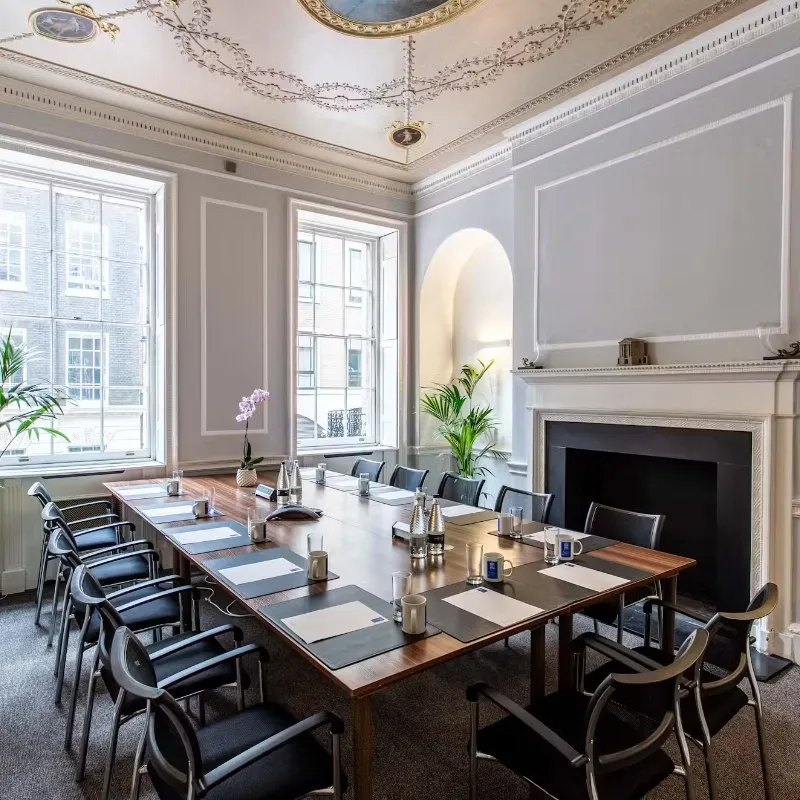 Adam Street
The Strand