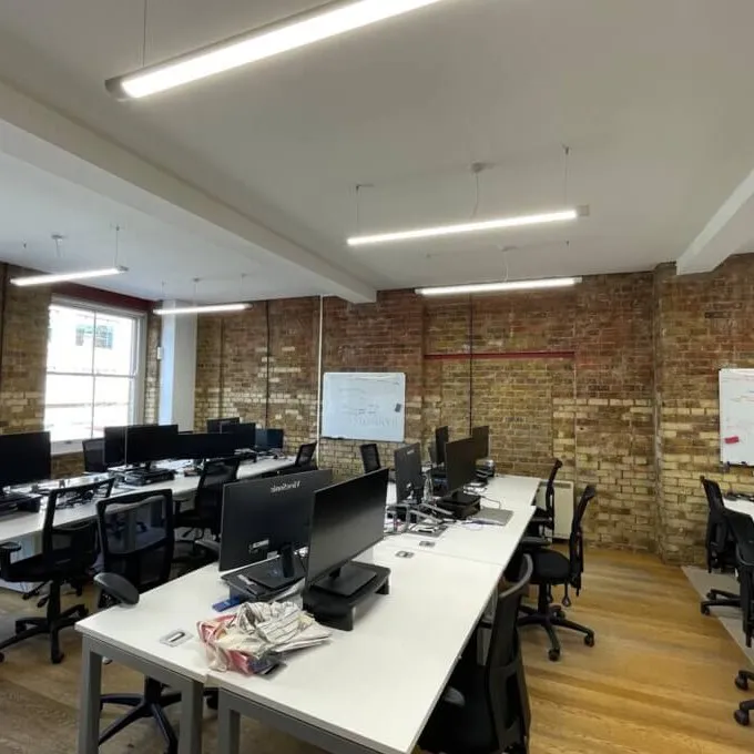 iNDUSTRY,
East Road