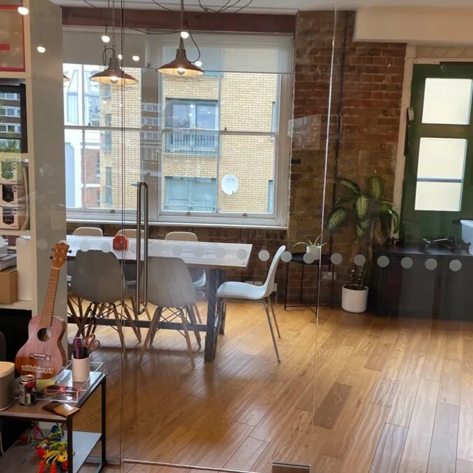 iNDUSTRY,
East Road