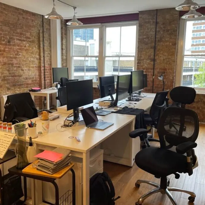 iNDUSTRY,
East Road