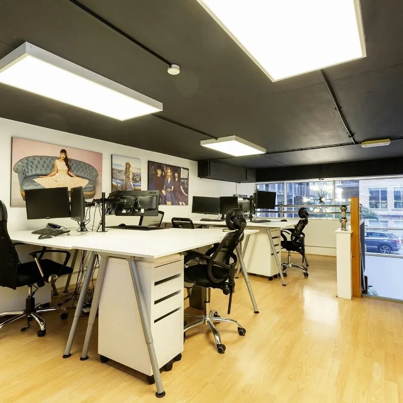 8 Ability Plaza, 
1A Arbutus Street