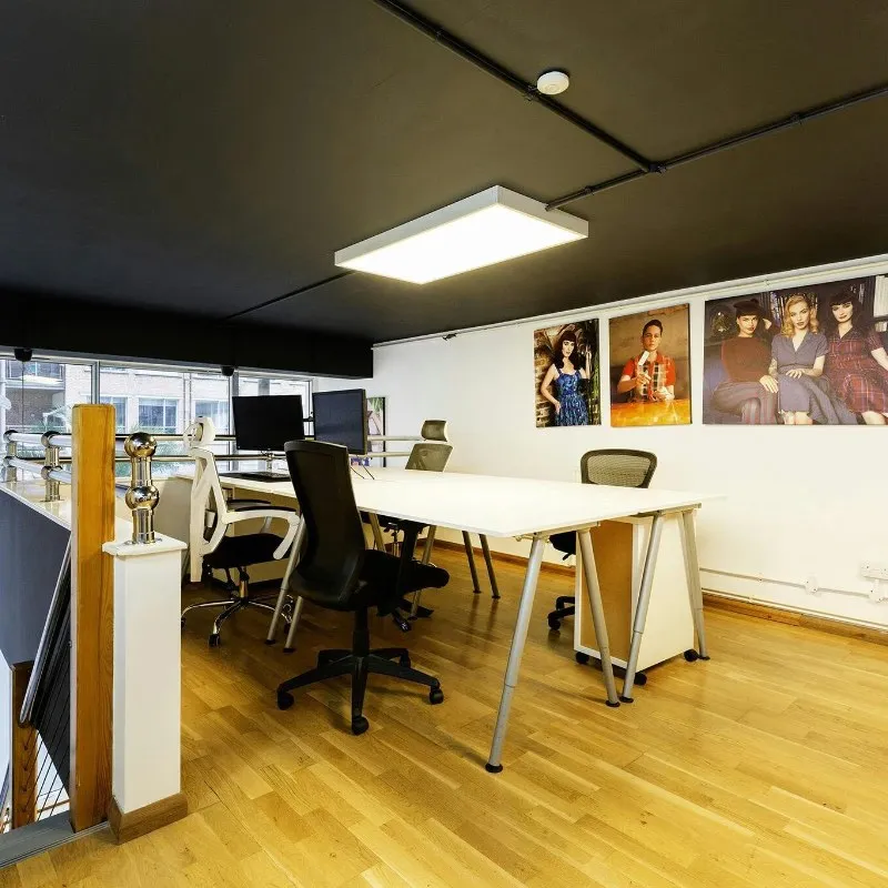 8 Ability Plaza, 
1A Arbutus Street