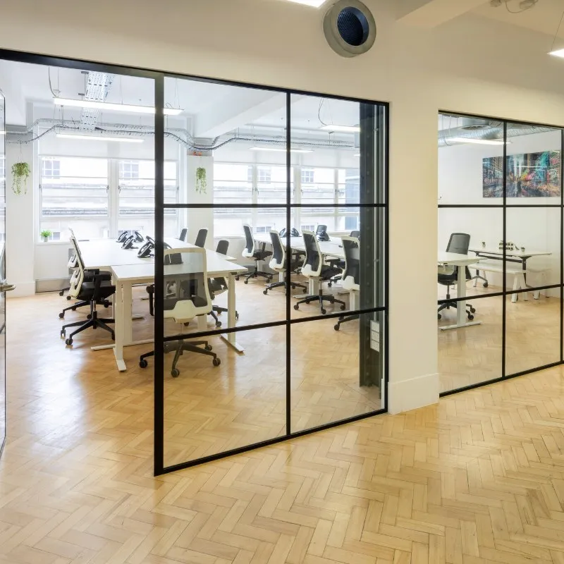 Somerset House, 37
Temple Street