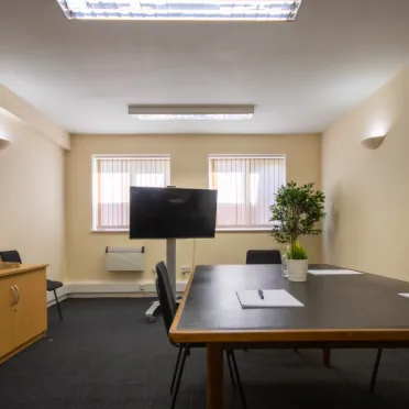 Priory Park, London Road - GL8