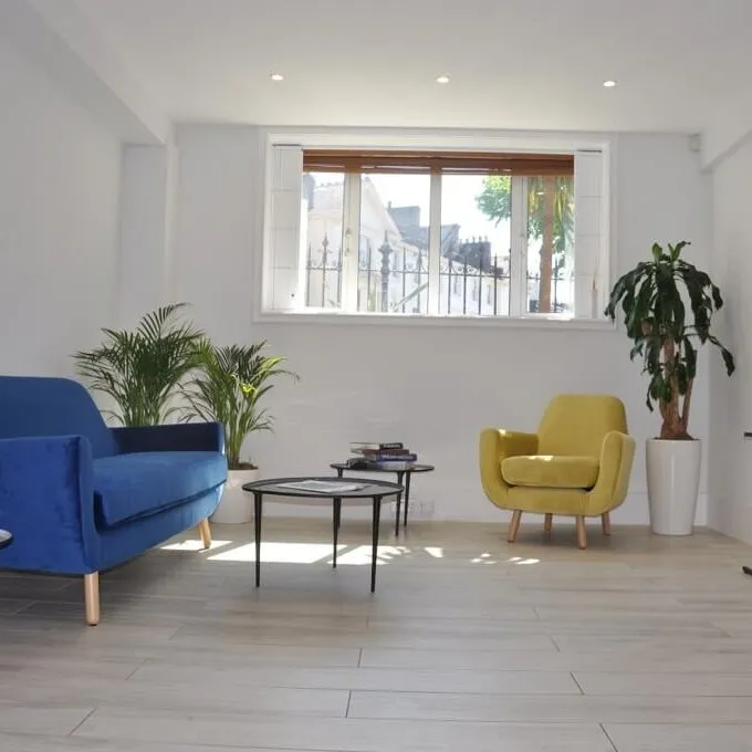 36 Gloucester Avenue