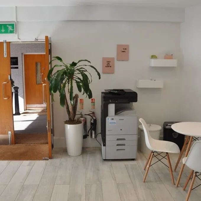 36 Gloucester Avenue