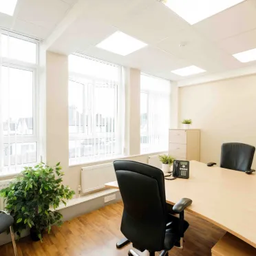 Churchill House
120 Bunns Lane