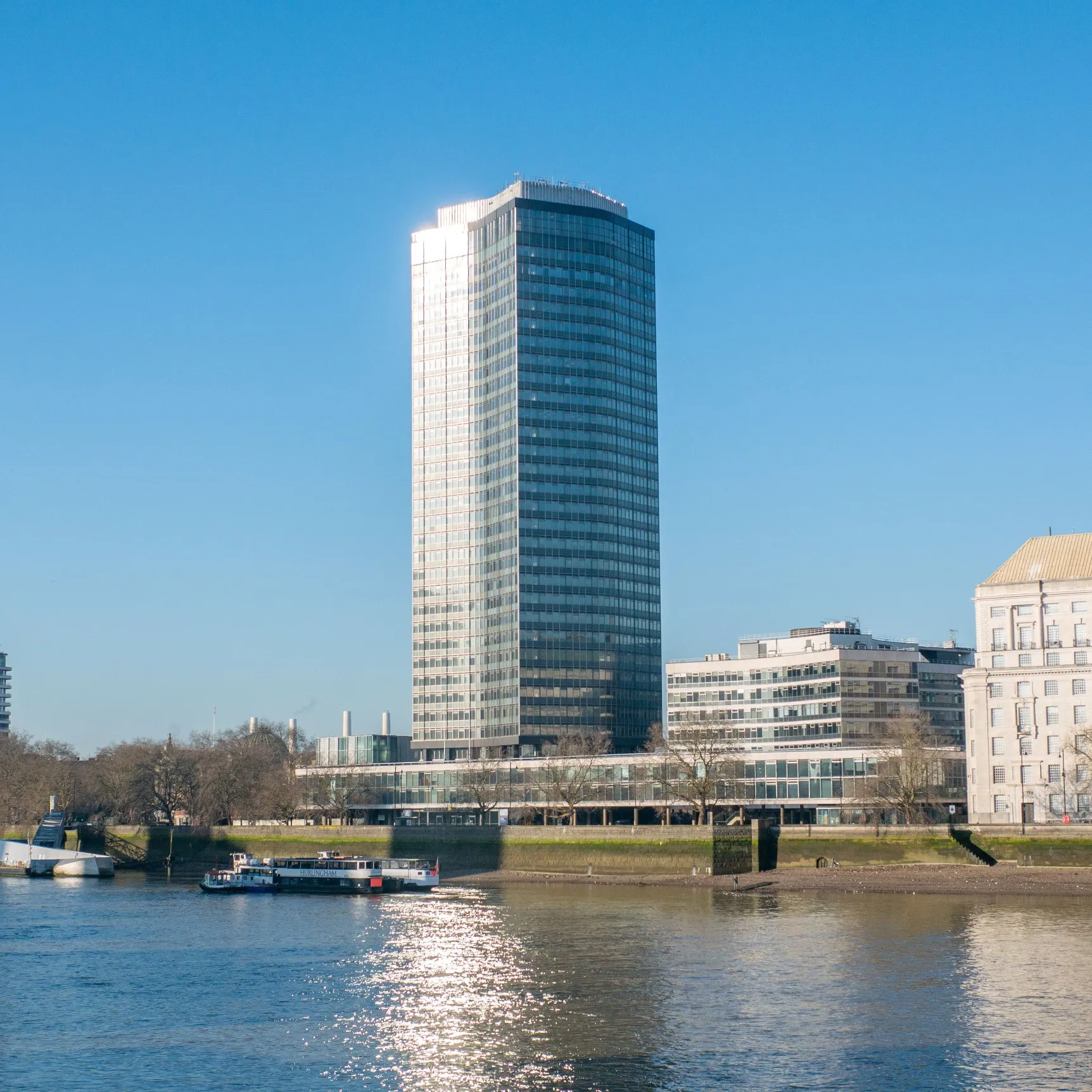 Millbank Tower
21-24 Millbank