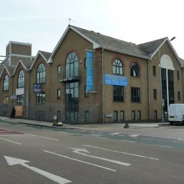 Evelyn Court
Grinstead Road