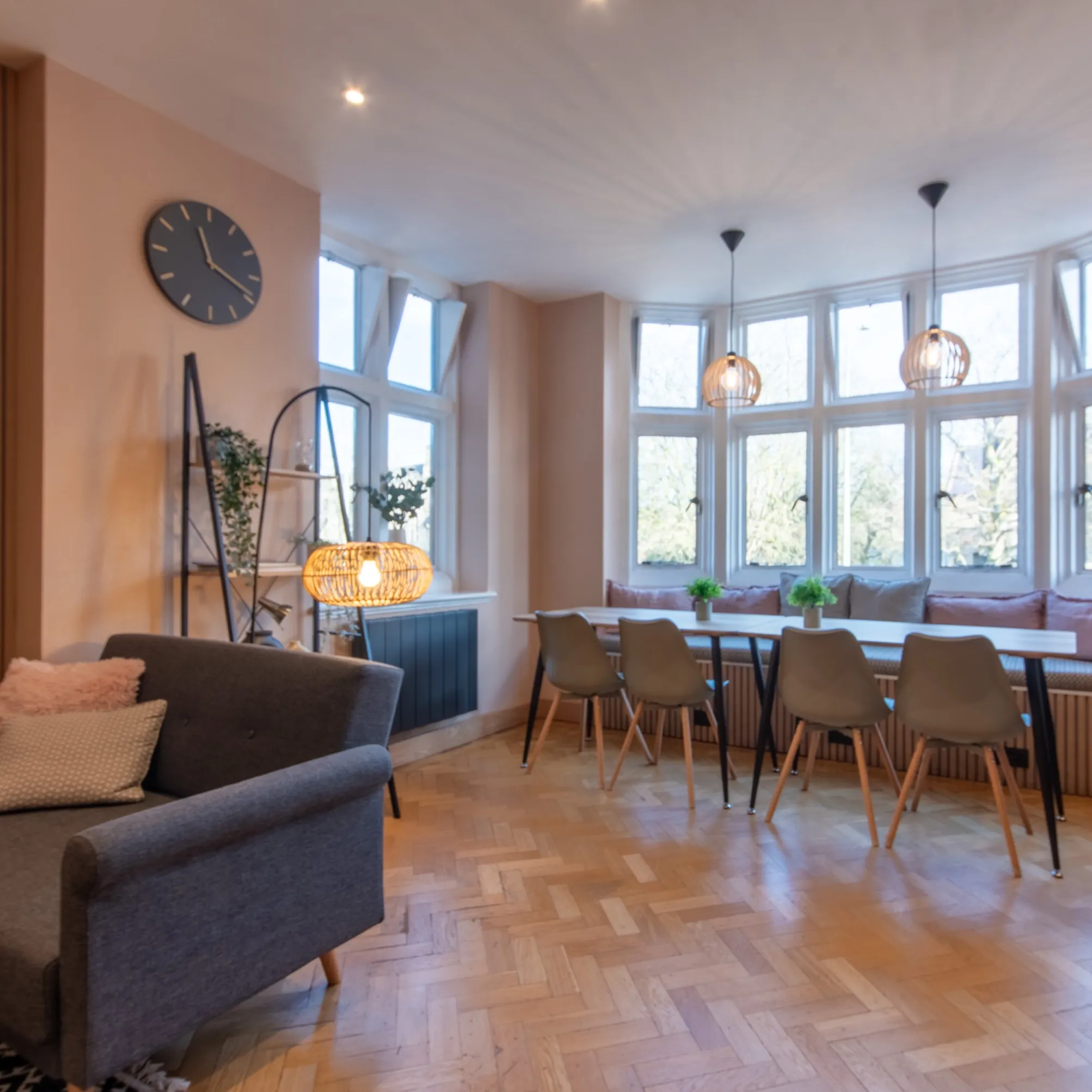 Belsyre Court,
57 Woodstock Road