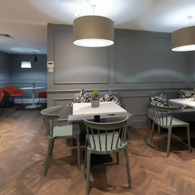 Queen Street,
Mayfair