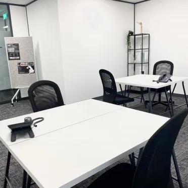 Sherwood Business Park
Lake View Drive