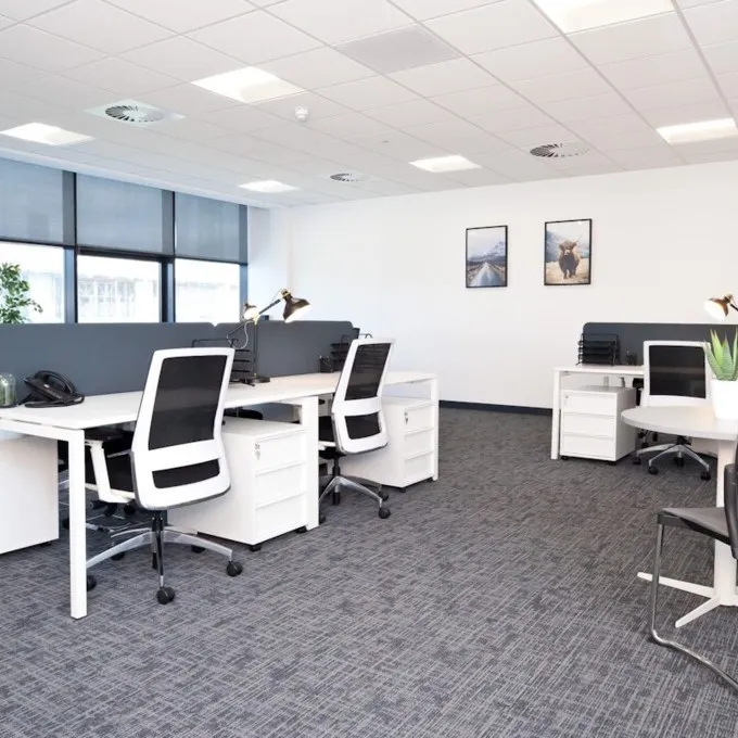 4-5 Lochside Way,
Edinburgh Park