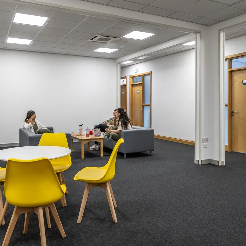 Burley Hill Centres
Burley Hill Trading Estate
Burley Road