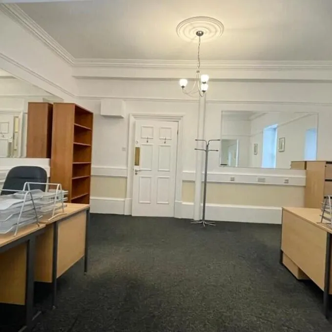 St Georges Building
5 St Vincent Place