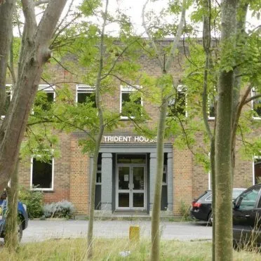 Connect & Trident
Kingston Road