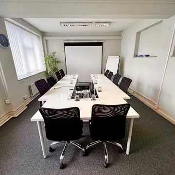 Hammerain House Business Centre
Hookstone Avenue