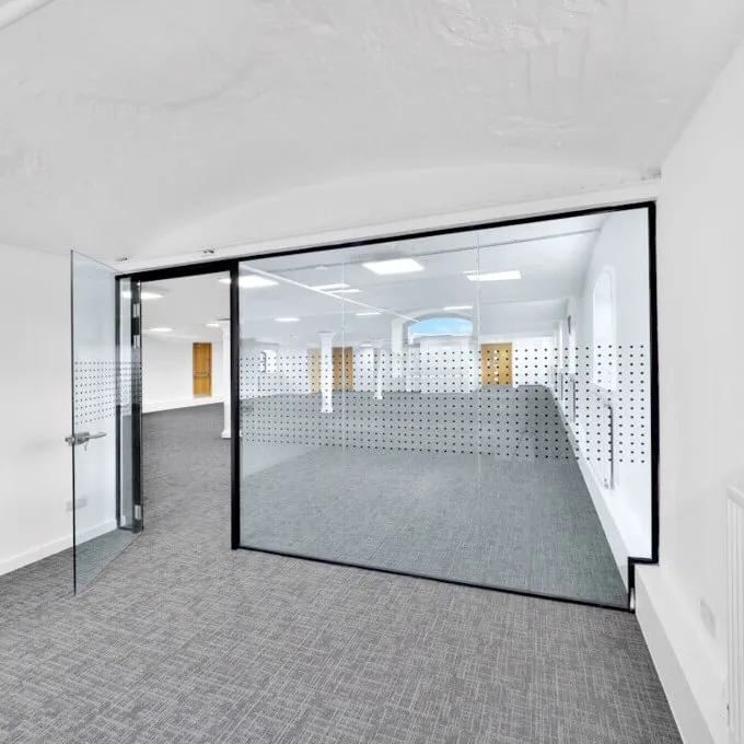 Sugar Bond,
Bonnington Road