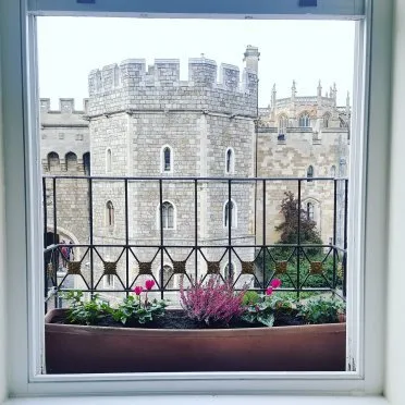 Castle Hill House
12 Castle Hill