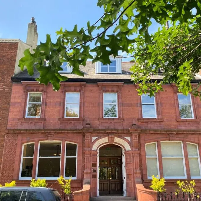 Vicarage Chambers
9 Park Square East