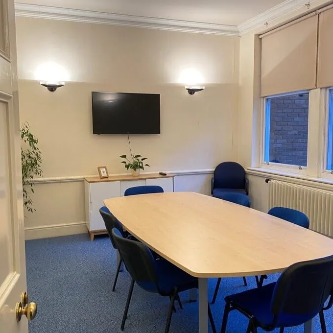 Vicarage Chambers
9 Park Square East