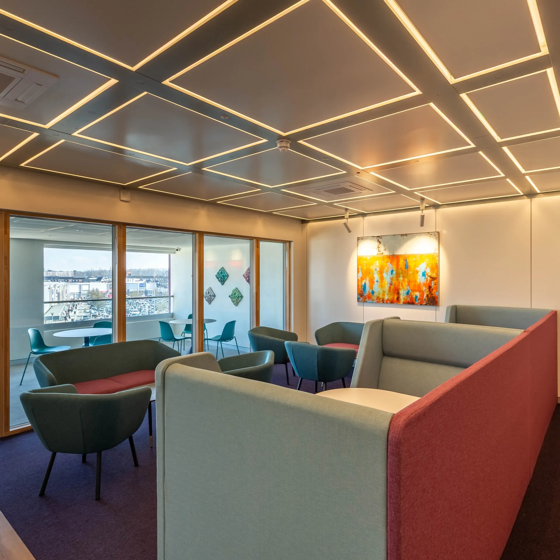 Kinetic Centre
Theobald Street