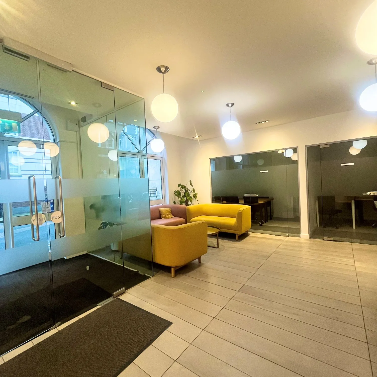 Portman Close Business Centre
22-25 Portman Close