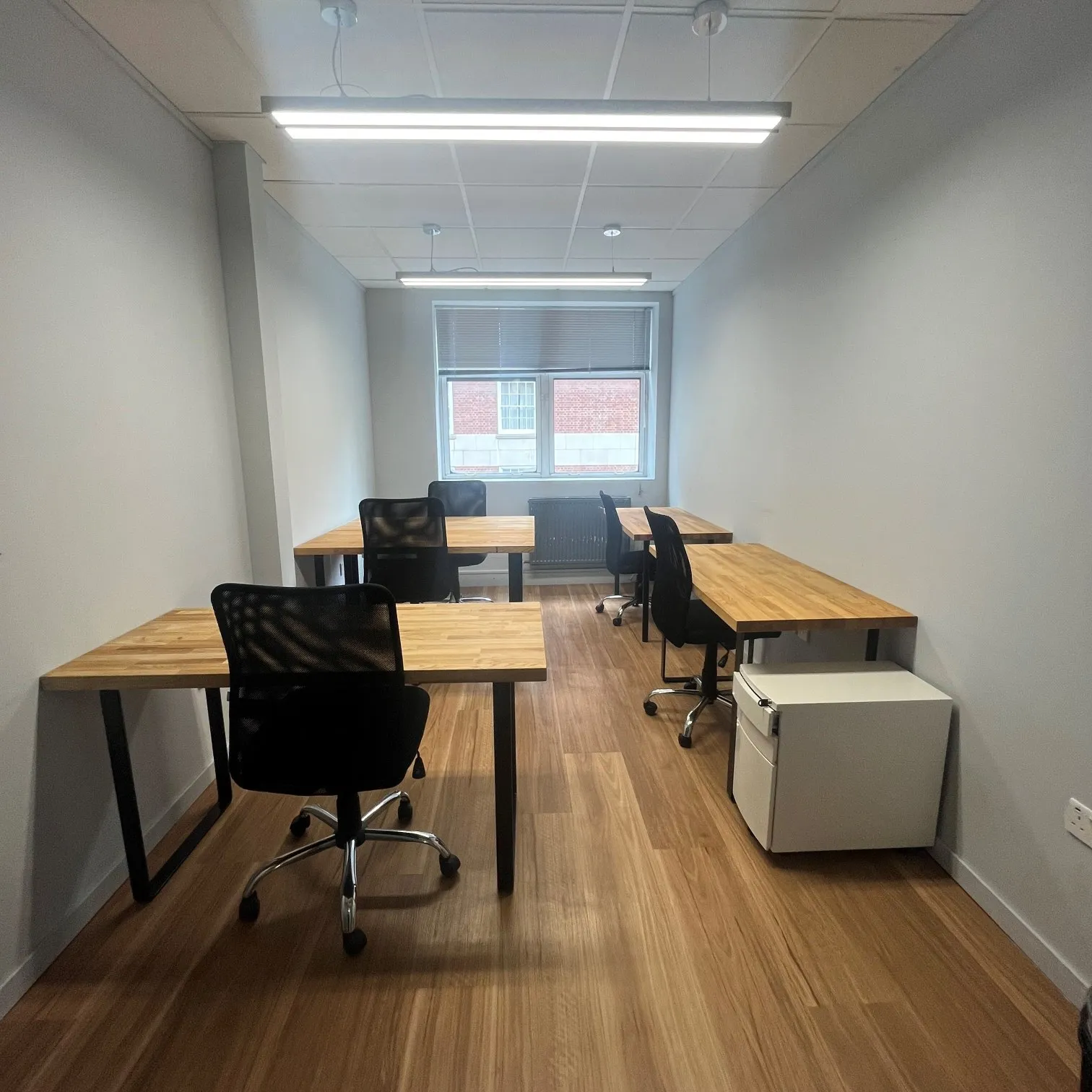 Portman Close Business Centre
22-25 Portman Close