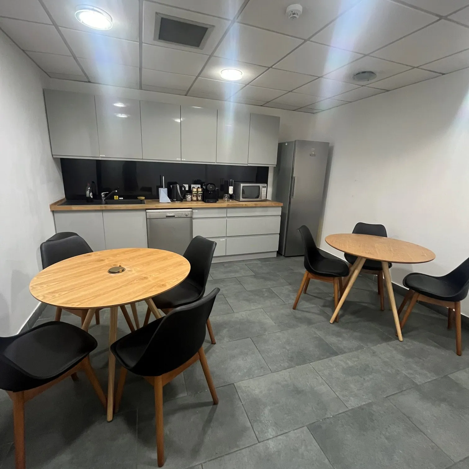 Portman Close Business Centre
22-25 Portman Close