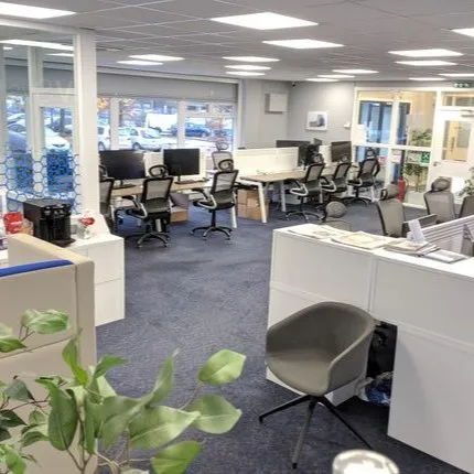 Park View House
96 Caledonia Street