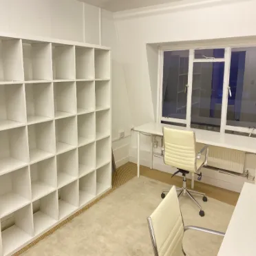 Parsons Green House, 27
Parsons Green Lane