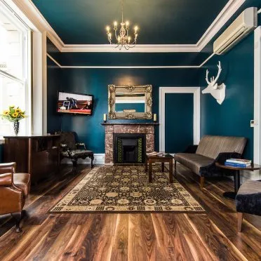 7 Donegall Square West