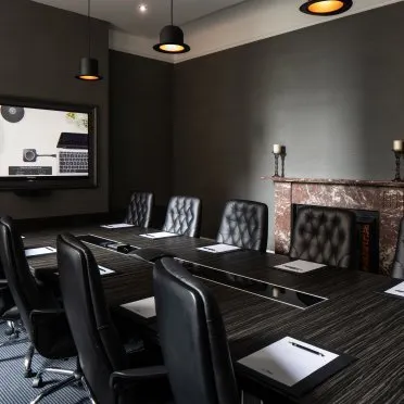 7 Donegall Square West