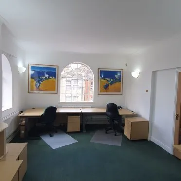 1 Webbs Court,
Buckhurst Avenue