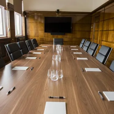 Old Dock House 
90 Watery Lane