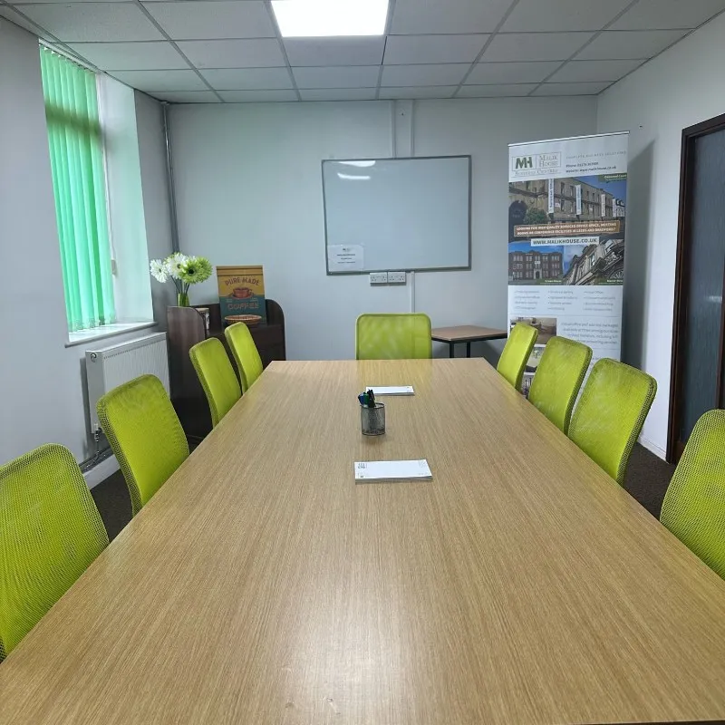 Oakwood Court
City Road