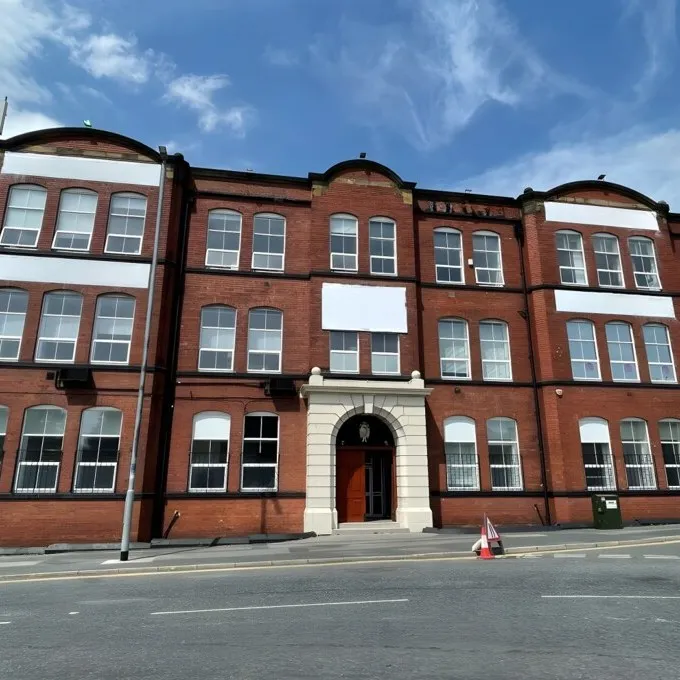 94 Armley Road - LS12