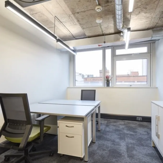 Savoy Tower
77 Renfrew Street