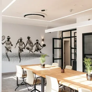 Projects Beaches,
8-9 Ship Street