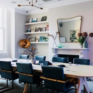 Projects Beaches,
8-9 Ship Street