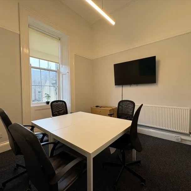 Select Business Centre, 
10 Newton Place