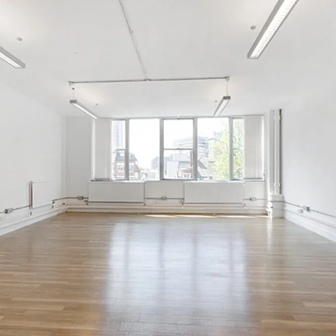 E1 Studios, 3-15 Whitechapel Road